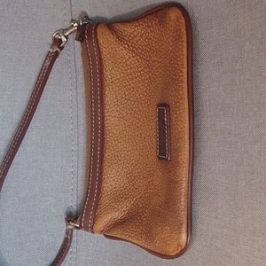 Dooney Bourke